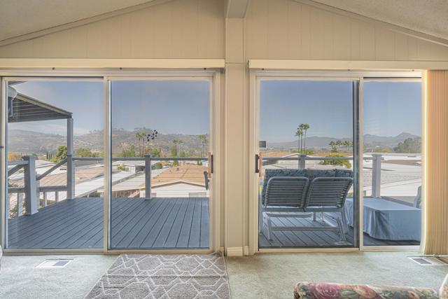Detail Gallery Image 14 of 35 For 4650 Dulin #111,  Fallbrook,  CA 92028 - 2 Beds | 2 Baths