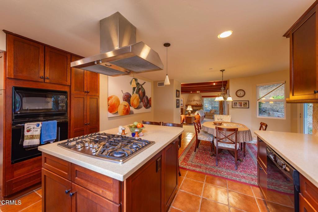 MLS #V1-32413 image #12