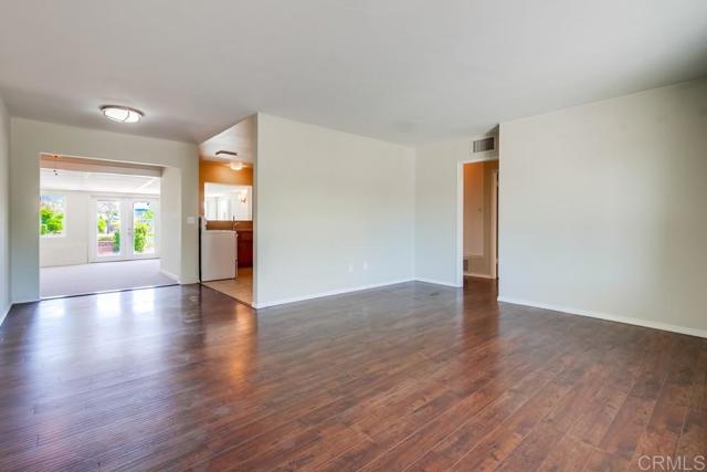 Detail Gallery Image 12 of 29 For 1553 La Casita Dr, San Marcos,  CA 92078 - 2 Beds | 2 Baths