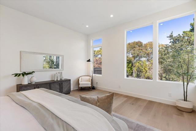 61 HILLTOP Drive, San Carlos CA: https://media.crmls.org/mediaz/31b82165-e2b1-4a64-b674-bd493cd425a6.jpg