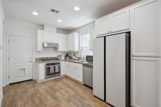 1591 Glenn Street, Hayward CA: https://media.crmls.org/mediaz/31b8f8aa-0451-4df0-abc9-65b52943286f.jpg