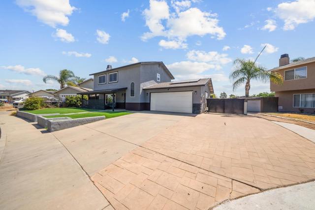 538 Tag Lane, Ramona CA: https://media.crmls.org/mediaz/31b95679-4c8d-451b-9021-197d2e795193.jpg
