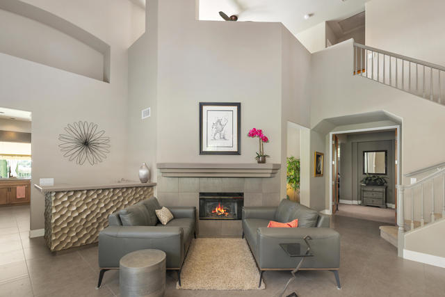 187 Kavenish Drive, Rancho Mirage CA: https://media.crmls.org/mediaz/31ba84dc-fe40-4180-b2d7-639c3c64aa94.jpg