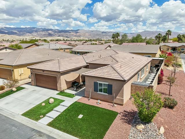 42912 Gazapo Court, Indio CA: https://media.crmls.org/mediaz/31bab017-3e73-4ad9-9398-b6da9abdf176.jpg