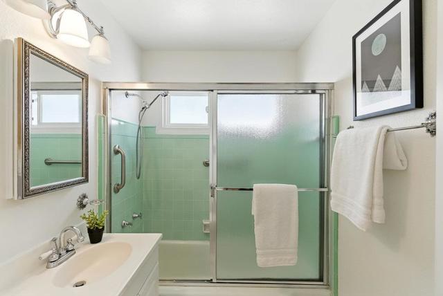 120 42nd Avenue, San Mateo CA: https://media.crmls.org/mediaz/31bbc6fa-f9db-4af6-802a-ca7f39124525.jpg