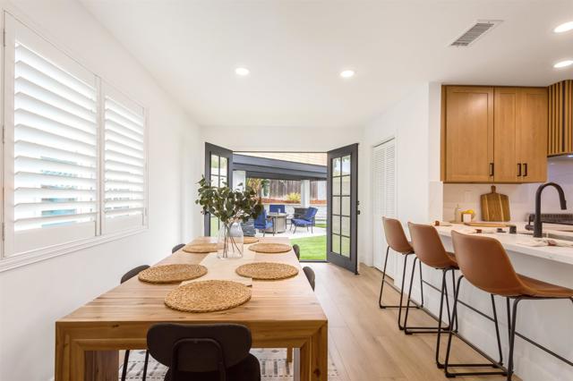 Detail Gallery Image 16 of 43 For 4870 Mount Armour Dr, San Diego,  CA 92111 - 3 Beds | 2 Baths