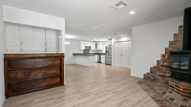 8582 Frontera Avenue, Yucca Valley CA: https://media.crmls.org/mediaz/31bd3fbc-73ce-469e-978f-c3c2ba711f7a.jpg