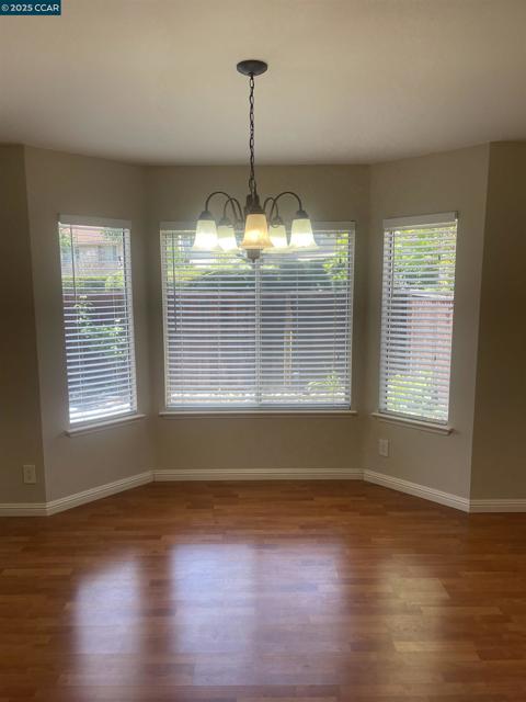 658 S Blackbrush Lane, San Ramon CA: https://media.crmls.org/mediaz/31bdc4c8-d438-432c-8578-63ba12139680.jpg