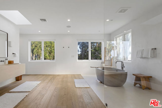 Drew Fenton | 27405 Pacific Coast Highway Malibu CA | MLS: 7483511