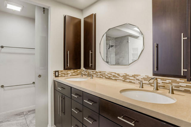 Image 22 of 45 For 72806 Fleetwood Circle