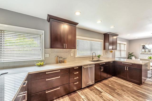 Image 11 of 38 For 4901 New Ramsey Court