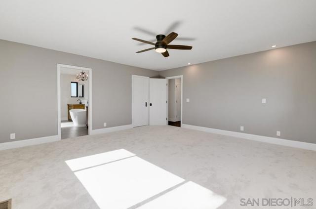 1080 Landavo Rancho Rd, Escondido CA: https://media.crmls.org/mediaz/31bfafe2-320c-4ad7-9b6f-a96662eedf3d.jpg