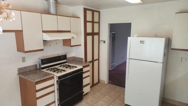 Image 5 of 12 For 1415 23rd St
