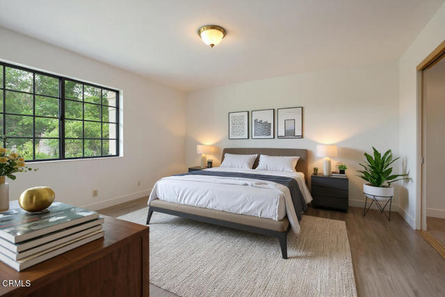 168 Courtyard Drive, Port Hueneme CA: https://media.crmls.org/mediaz/31c07b3f-00fd-4d59-9dd9-dde9e1f7bf5a.jpg