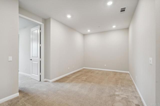 Image 31 of 70 For 2187 Bluestone Circle
