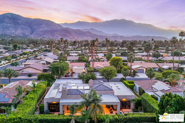 39700 Keenan Drive, Rancho Mirage CA: https://media.crmls.org/mediaz/31c0e9cf-8f14-4794-b271-5cb7fe1e82ac.jpg