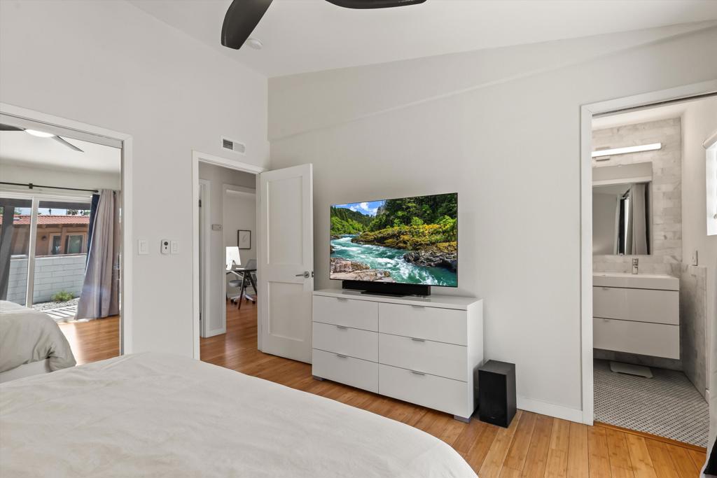 MLS #219149313DA image #8