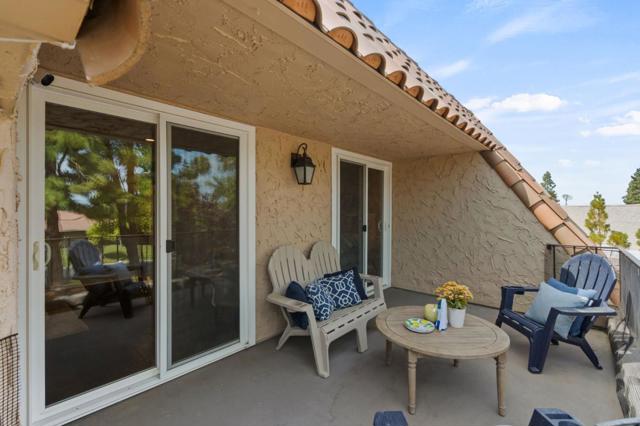 283 Casitas Bulevar, Los Gatos CA: https://media.crmls.org/mediaz/31c28a61-8bd5-47ac-81aa-928d6d3b8aeb.jpg