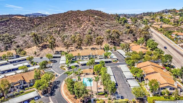 11523 Fury Ln, El Cajon CA: https://media.crmls.org/mediaz/31c2d421-d793-405d-a4c1-81b0f40ed7f6.jpg