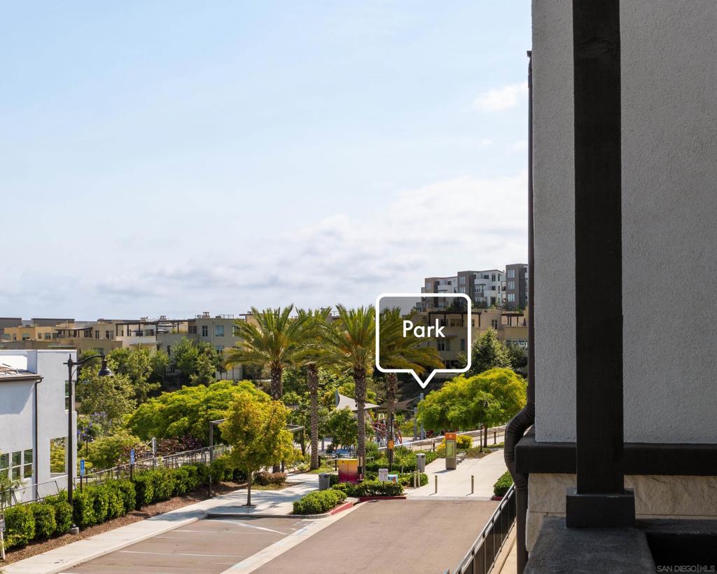 https://media.crmls.org/mediaz/31c36786-48de-470c-9947-d0b9bed940e8.jpg?preset=X-Large