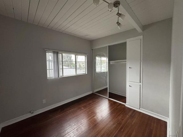 Image 7 of 8 For 3815 Vermont St.