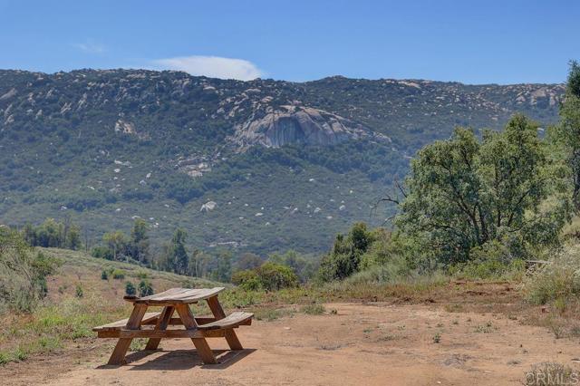 0 Camino Estribo, Temecula CA: https://media.crmls.org/mediaz/31c4178d-3809-4c31-961a-07834be329fd.jpg