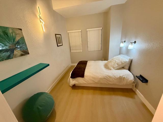 421 Sierra Vista Avenue, Mountain View CA: https://media.crmls.org/mediaz/31c58a87-06e3-4038-b6ff-6b519b6b643a.jpg