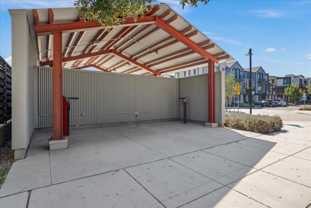 16293 Gellatt Court, Los Gatos CA: https://media.crmls.org/mediaz/31c6a4bd-9cee-4d49-ba4d-059fa30a4788.jpg
