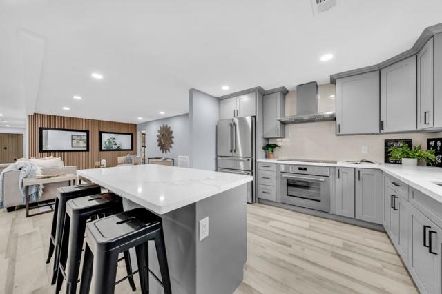 Image 11 of 58 For 721 Clyde Avenue