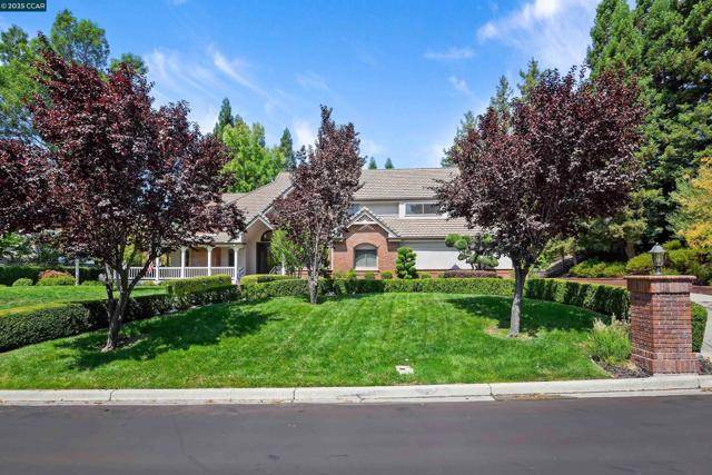 4405 Deer Ridge Rd, Danville CA: https://media.crmls.org/mediaz/31c8a3cb-8b50-4ae6-ac8e-ae0ac357b0aa.jpg