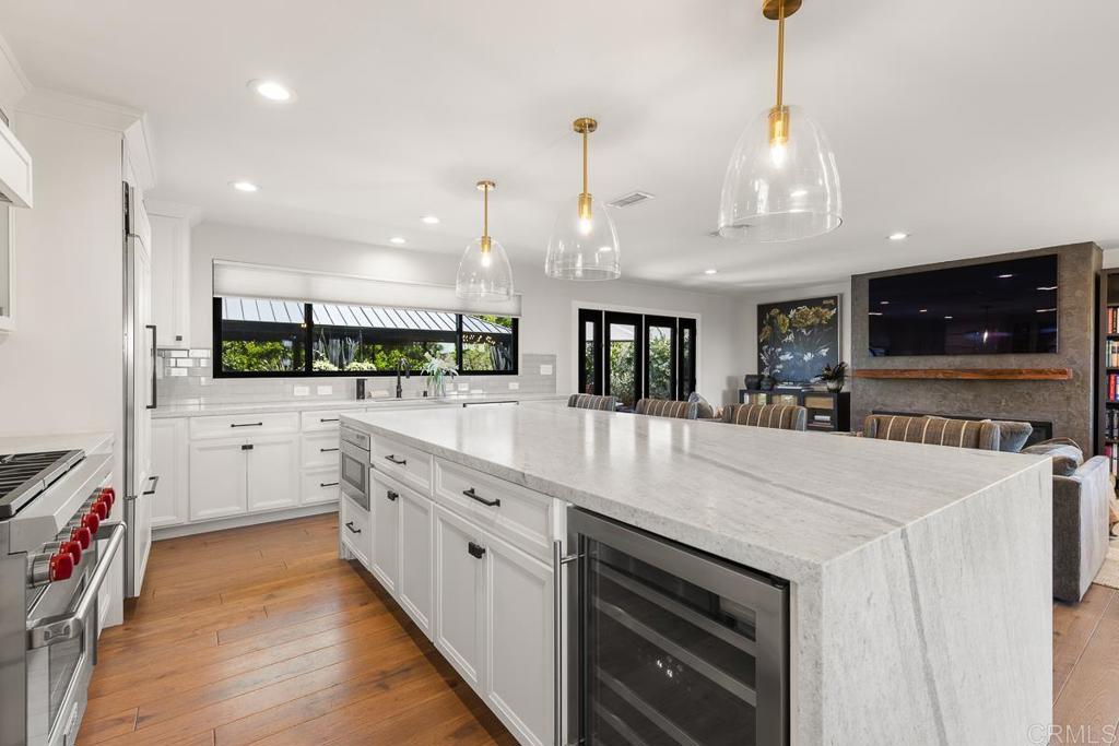 8675 Glenwick Lane - photo 7