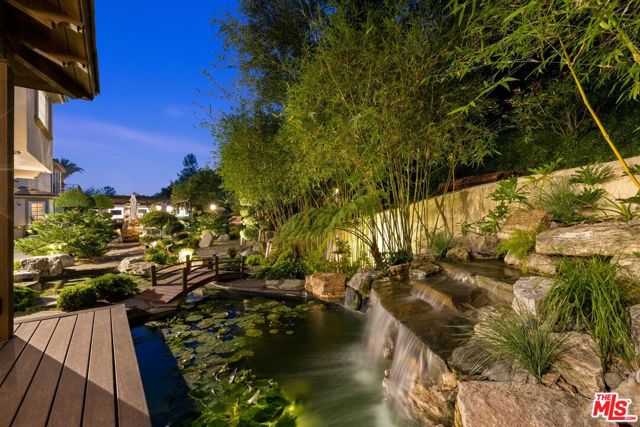 2855 Oak Knoll Drive, Diamond Bar CA: https://media.crmls.org/mediaz/31c93ac1-b1a2-4fdd-9e5a-dc94b5382d1d.jpg