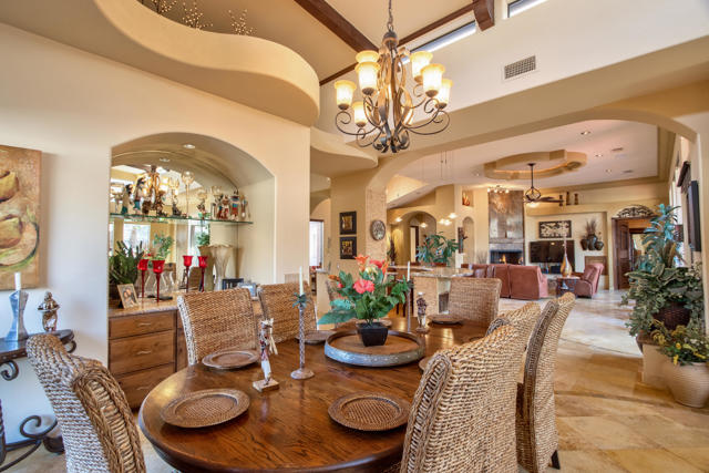 77170 Casa Del Sol, La Quinta CA: https://media.crmls.org/mediaz/31c97d00-d89a-474d-9733-5af680a871a2.jpg