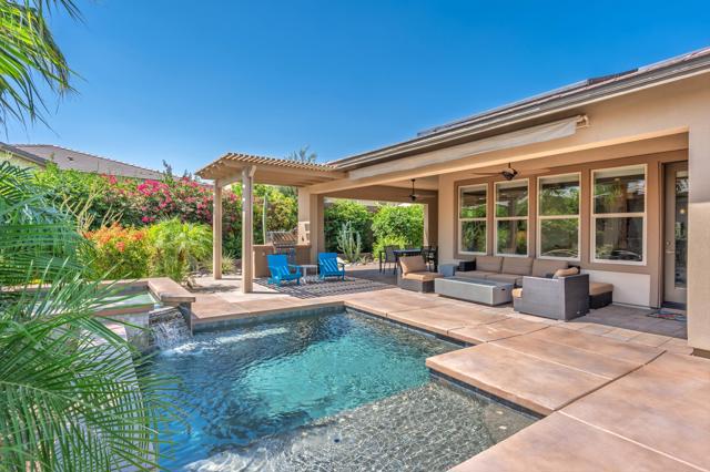 51245 Charlbury Street, Indio CA: https://media.crmls.org/mediaz/31ca52d3-8428-4e0a-992e-749112310d13.jpg