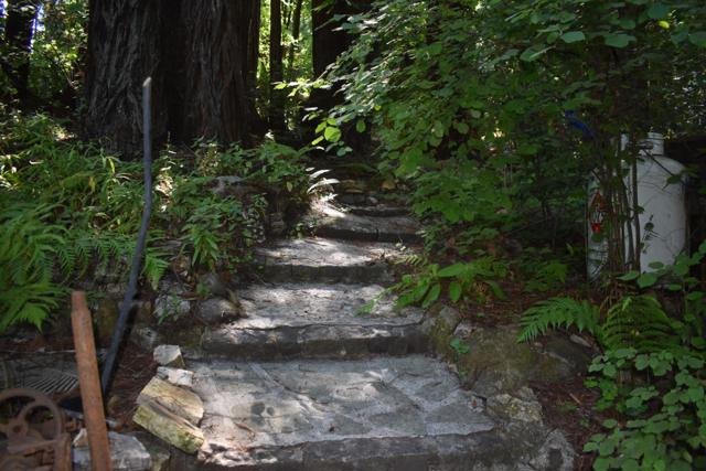 10158 E Zayante Road, Felton CA: https://media.crmls.org/mediaz/31cb6118-0598-498f-9d60-a99bafbc37a3.jpg