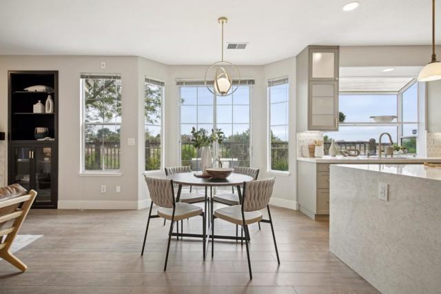 Image 6 of 33 For 998 Governors Bay Drive