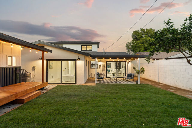 10425 Jordan Avenue photo 27