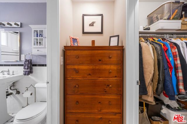 3 Bed Home for Sale in Venice, California