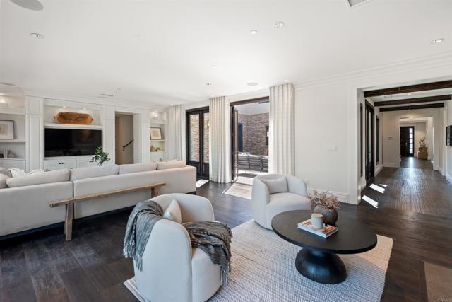2574 Muirfields Drive, Carlsbad CA: https://media.crmls.org/mediaz/31cefa0a-f588-42eb-b65a-9a95e8b70164.jpg