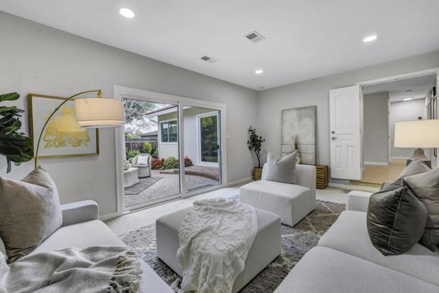 811 W Remington Drive, Sunnyvale CA: https://media.crmls.org/mediaz/31cf9285-a17a-4878-a3d6-02f4ea722e6b.jpg