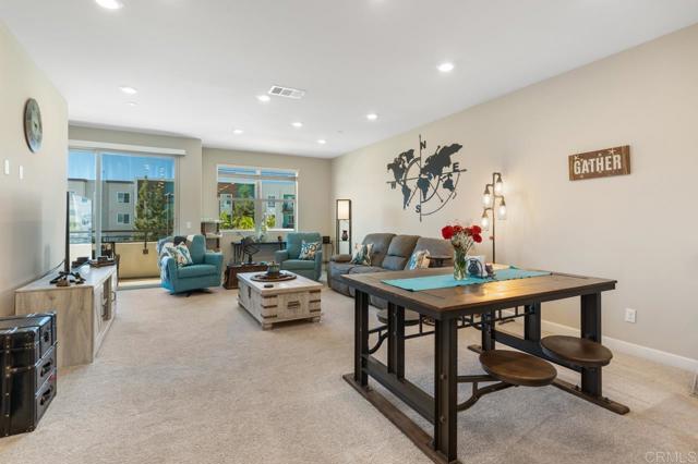 Detail Gallery Image 31 of 61 For 1812 Mint Terrace #UNIT 2,  Chula Vista,  CA 91915 - 4 Beds | 3/1 Baths