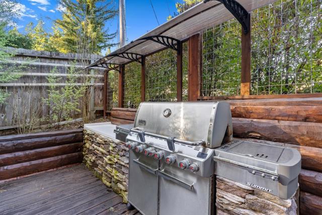 44 Pine Avenue, Mount Hermon CA: https://media.crmls.org/mediaz/31d2c612-ac42-4e46-90c2-2486c50d0ace.jpg