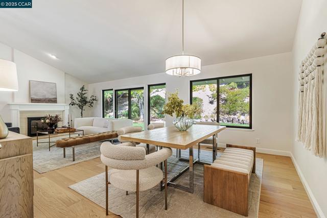 38 Sanders Ranch Rd, Moraga CA: https://media.crmls.org/mediaz/31d36369-2d1d-40d6-81bb-caa369918371.jpg