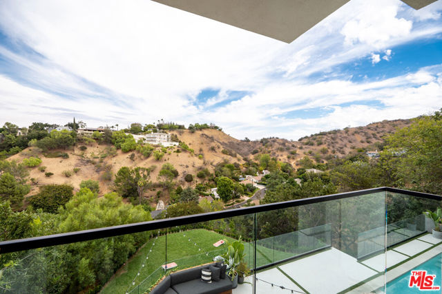 3656 Avenida Del Sol photo 18