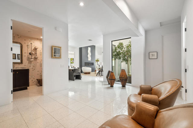 75465 Montecito Drive, Indian Wells CA: https://media.crmls.org/mediaz/31d436e1-888f-4ef4-8040-83f8bbc03e08.jpg