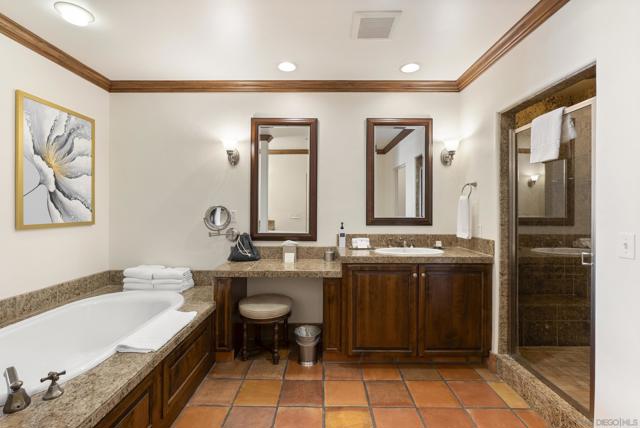 7310 Estrella De Mar, Carlsbad CA: https://media.crmls.org/mediaz/31d481a2-5c46-44c8-baa6-9b2fd7448cf0.jpg