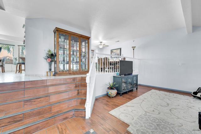 711 Kirkwood Court, Los Banos CA: https://media.crmls.org/mediaz/31d4ae9e-e4ab-4414-a1b5-a8ded9487803.jpg