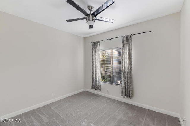 4153 Brookcrest Court, Moorpark CA: https://media.crmls.org/mediaz/31d50cc1-241f-4ea3-9ce5-aeef878dc32e.jpg