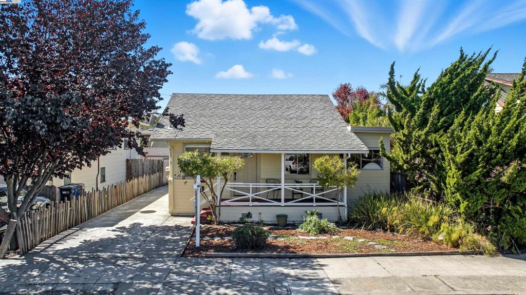 1038 Cornell Ave