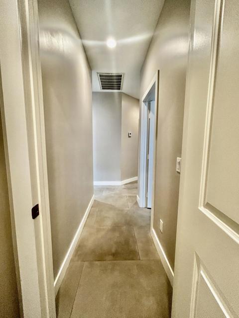 41575 Ashford Place Place, Indio CA: https://media.crmls.org/mediaz/31d54f79-87e7-4a65-8557-f8e035177632.jpg